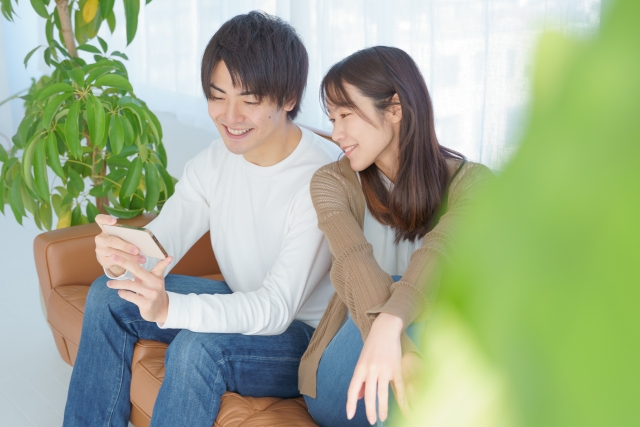 結婚式で使うウエディングムービーの種類と役割